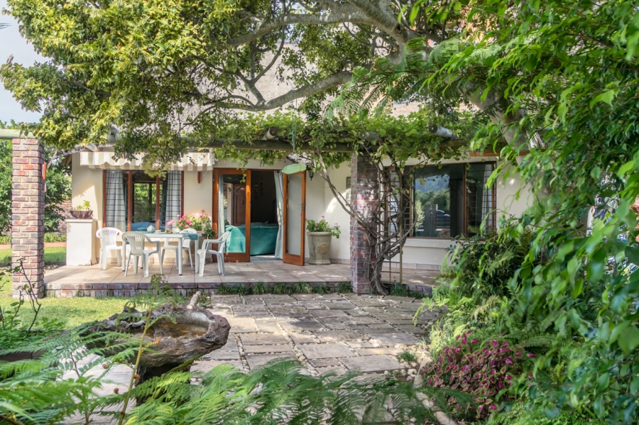 3 Bedroom Property for Sale in The Island Western Cape